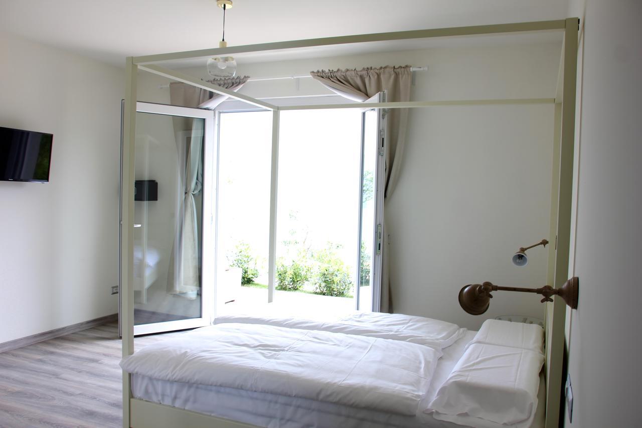 Bed and Breakfast Oliveto Лимоне-суль-Гарда Экстерьер фото